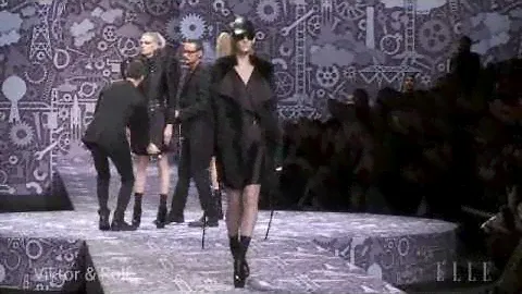 Viktor & Rolf Fall Winter 2010/2011
